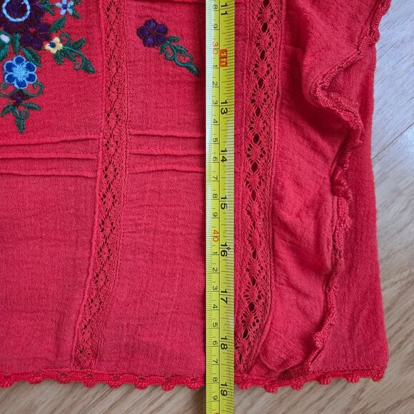Free People Women Embroidered Ruffle Boho Top S Red Peasant Boho Prairie Western - Picture 9 of 9